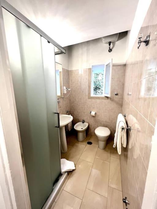 Hotel Virginia Apartaments - Stazione Termini Rom Eksteriør billede